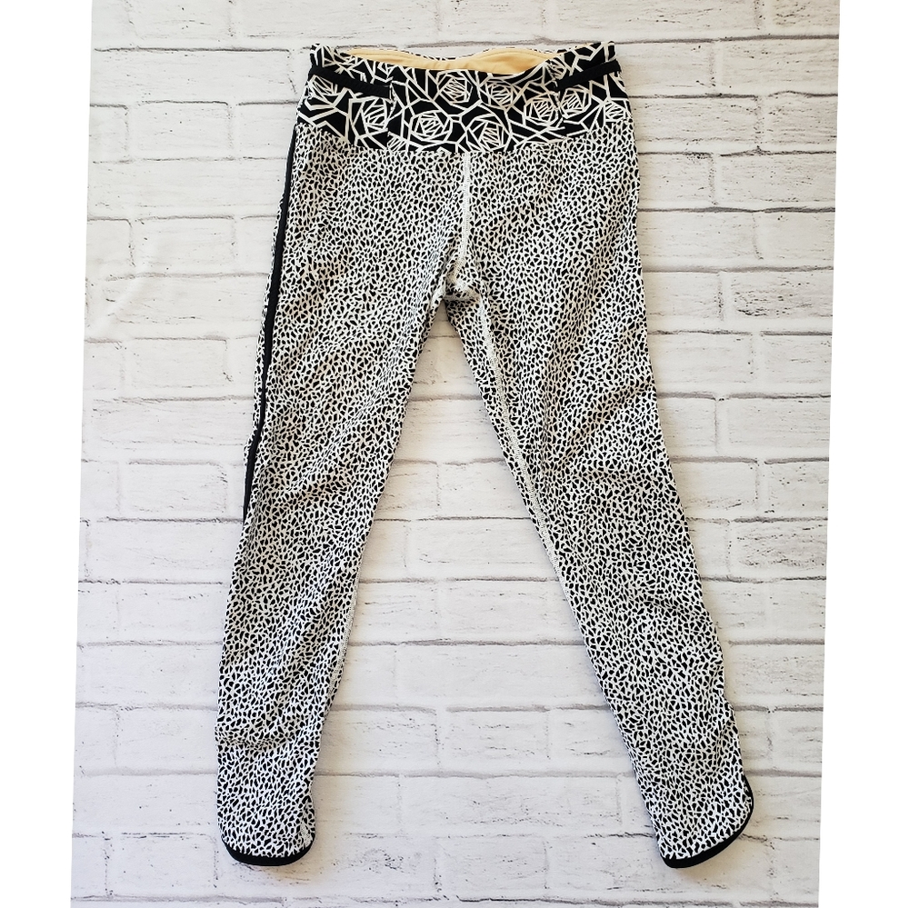 Lululemon Size 6 Leggings